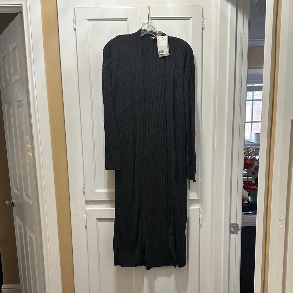 H&M Long Cardigan charcoal size small nwt
